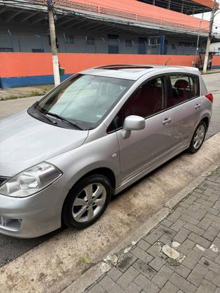 NISSAN TIIDA 1.8 SL 16V FLEX 4P AUTOMÁTICO